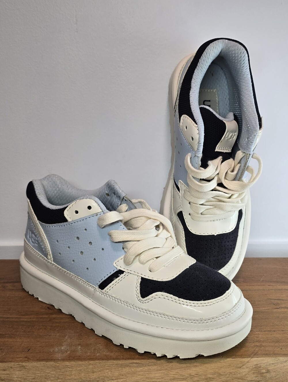 Women's Casual Lace-Up Sneakers in Black and Light Blue NWOT